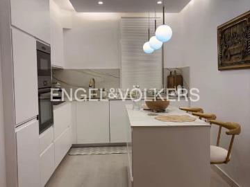 Piso en venta en Barcelona, Barri de les Corts. Piso espectacular reformado en Les Corts. Pisos.