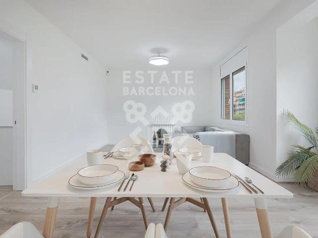 Piso en venta en Barcelona, Barri de les Corts. Piso reformado. Pisos.