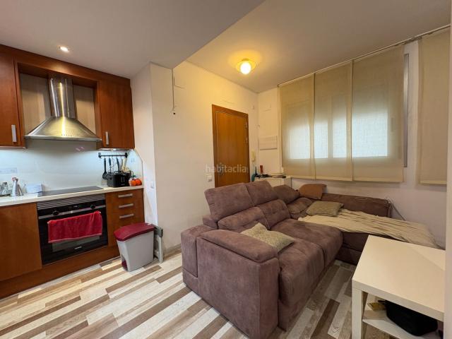 Piso en venta en Barcelona, Barri de les Corts. Pisos.