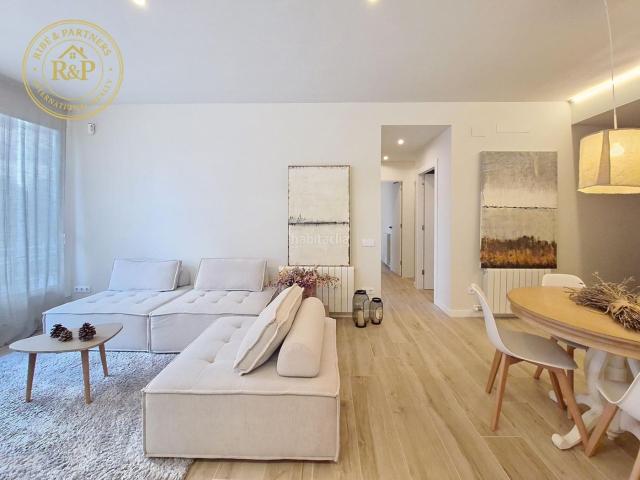 Piso en venta en Barcelona, Barri de les Corts. Vivienda de lujo completamente renovada en Sarrià, Illa Diagonal. Pisos.