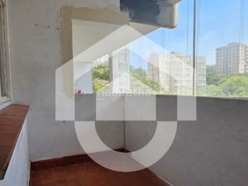 Piso en venta en Barcelona, Canyelles. Piso en venta en Canyelles. Pisos.