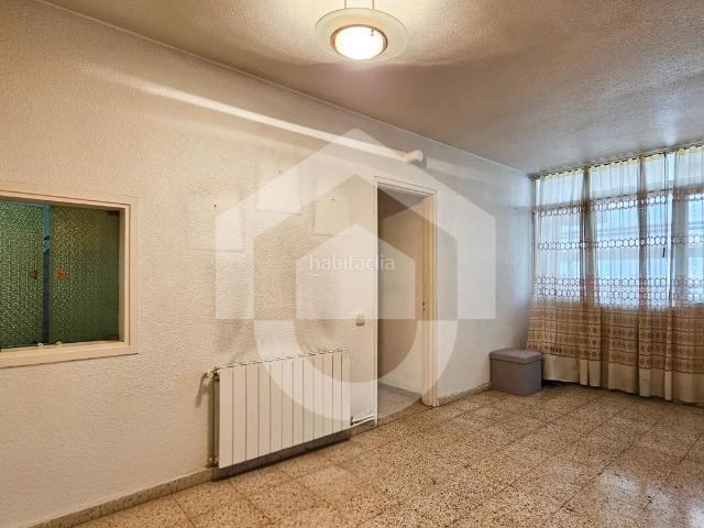 Piso en venta en Barcelona, Canyelles. Piso en venta en Canyelles. Pisos.