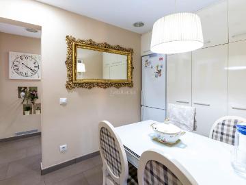 Piso en venta en Barcelona, Can Baró. Pisos.