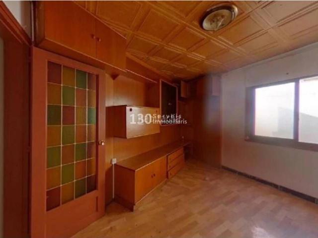 Piso en venta en Barcelona, Carmel. Alquilado oportunidad de inversión. Pisos.