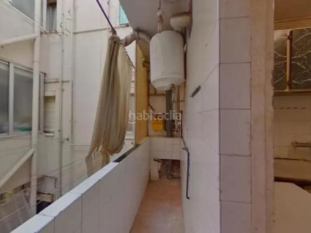 Piso en venta en Barcelona, Carmel. Barcelona Barcelona. EN RENTABILIDAD se vende alquilado, no se puede visitar ni hipotecar. Pisos.