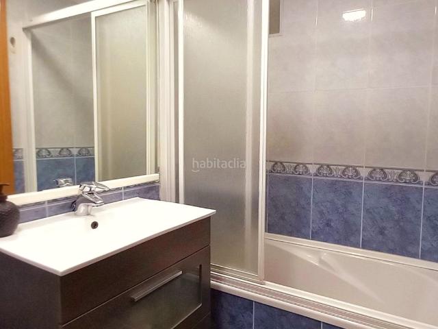 Piso en venta en Barcelona, Carmel. de 3 dormitorios 2 dobles, ascensor, balcón, exterior. Pisos.