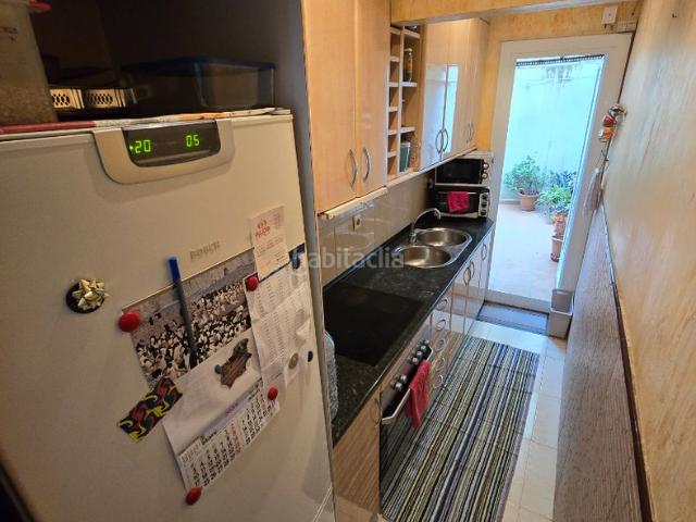 Piso en venta en Barcelona, Carmel. PARA ENTRAR A VIVIR. Pisos.