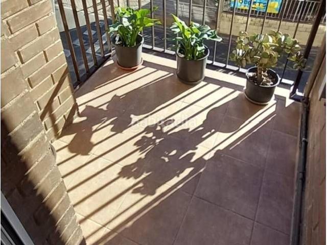 Piso en venta en Barcelona, Carmel. PISO EN VENTA CON BALCON EL CARMEL. Pisos.