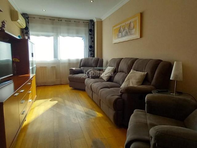Piso en venta en Barcelona, Carmel. Pisos.