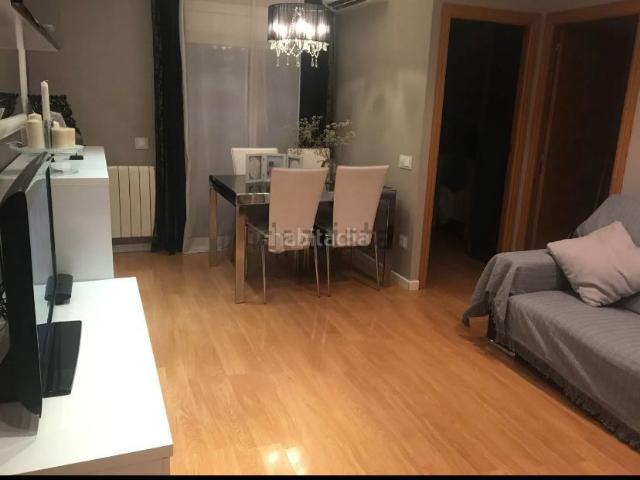Piso en venta en Barcelona, Carmel. Pisos.