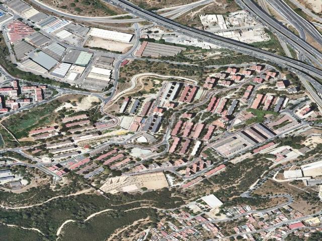 Piso en venta en Barcelona, Ciutat Meridiana. Piso en venta en avda Rasos de Peguera. Pisos.