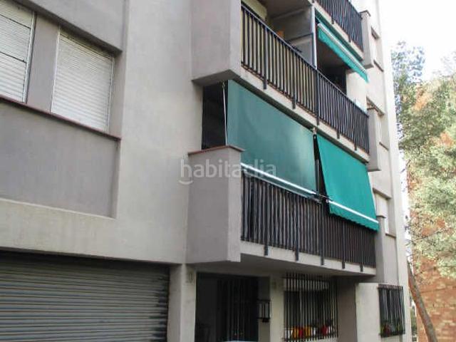 Piso en venta en Barcelona, Ciutat Meridiana. Pisos.