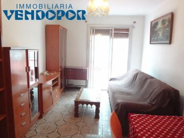 Piso en venta en Barcelona, Ciutat Meridiana. Planta Jardin con sol de mañana en Centro Ciutat Meridiana de 75m2. Pisos.
