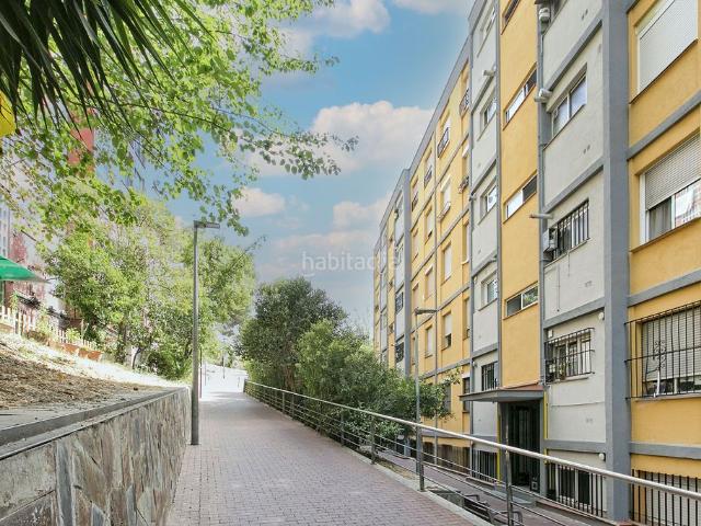 Piso en venta en Barcelona, Ciutat Meridiana. Solvia Inmobiliaria Piso Barcelona. Pisos.