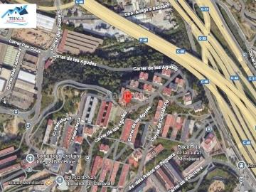 Piso en venta en Barcelona, Ciutat Meridiana. Venta piso en Barcelona. Pisos.