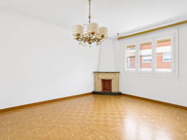 Piso en venta en Barcelona, Congrés Indians. LUMINOSO PISO EXTERIOR DE 3 HABITACIONES EN CONGRÉS I ELS INDIANS. Pisos.