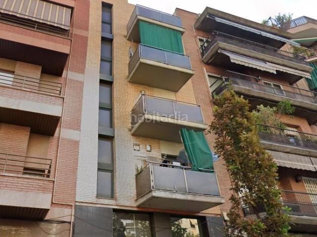 Piso en venta en Barcelona, Congrés Indians. SE VENDE PISO EN BARCELONA. Pisos.