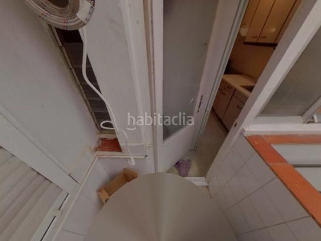 Piso en venta en Barcelona, Congrés Indians. Piso en venta en calle Cienfuegos. Pisos.