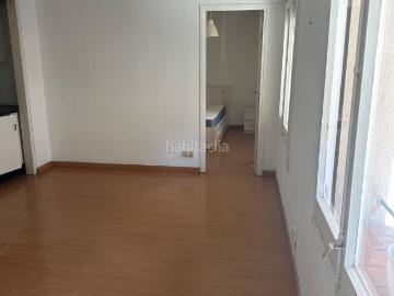 Piso en venta en Barcelona, Congrés Indians. piso entresuelo en Concepcion Arenal. Pisos.