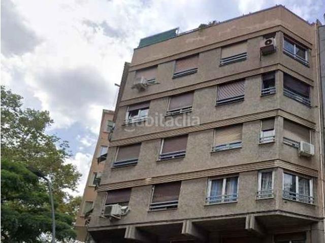 Piso en venta en Barcelona, Congrés Indians. Pisos.