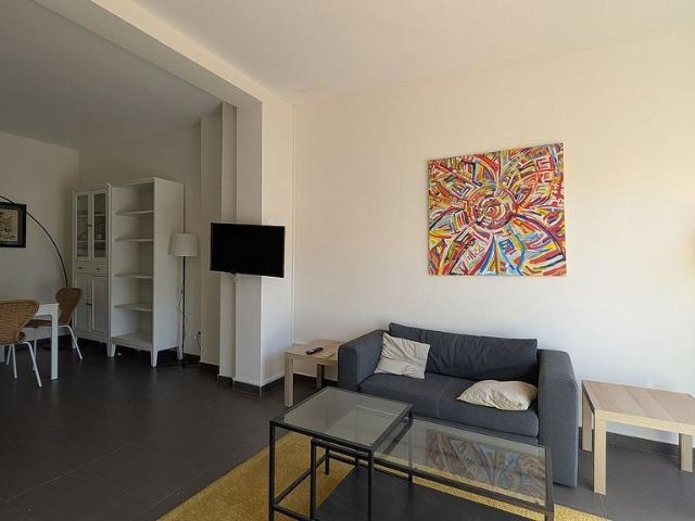Piso en venta en calle Bertran, Barcelona, de 51 m² 1 habitación por 385.000