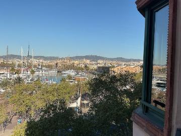 Piso en venta en paseo De Joan de Borbó, Barcelona, de 60 m² 2 habitaciones por 575.000