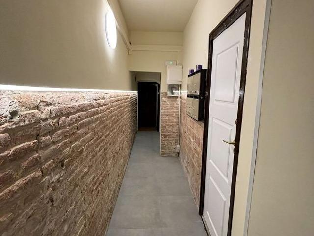Piso en venta en calle De Pavia, Barcelona, de 80 m² 2 habitaciones por 149.900