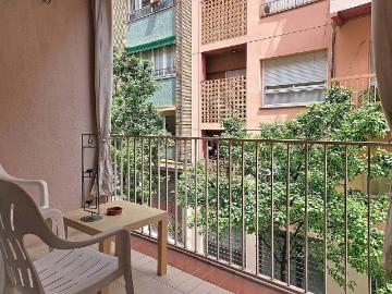Piso en venta en calle De Sant Salvador, Barcelona, de 84 m² 3 habitaciones por 495.000