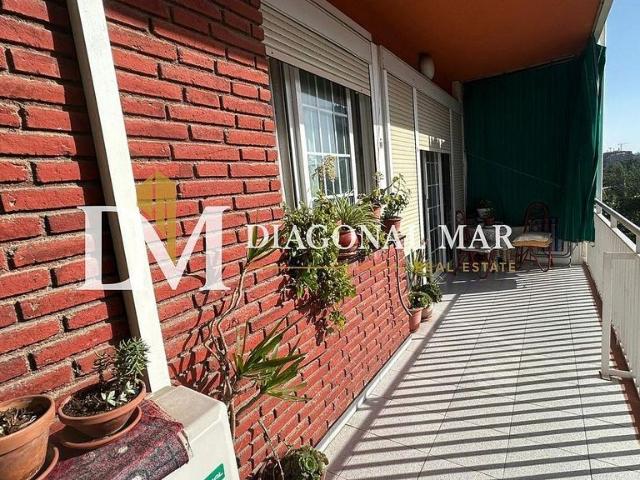Piso en venta en calle Gran Via de Les Corts Catalanes, Barcelona, de 88 m² 3 habitaciones por 415.000