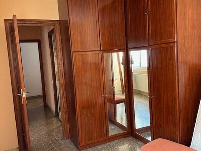 Piso en venta en calle De Pi i Margall, Barcelona, de 93 m² 4 habitaciones por 595.000