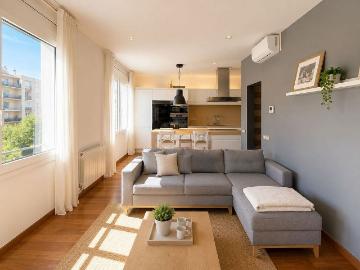 Piso en venta en calle Santa Amelia, Barcelona, de 95 m² 2 habitaciones por 650.000
