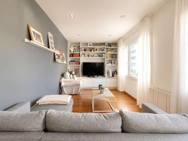 Piso en venta en calle Santa Amelia, Barcelona, de 95 m² 2 habitaciones por 650.000