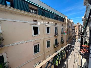 Piso en venta en calle De la Comtessa de Sobradiel, Barcelona, de 160 m² 5 habitaciones por 630.000