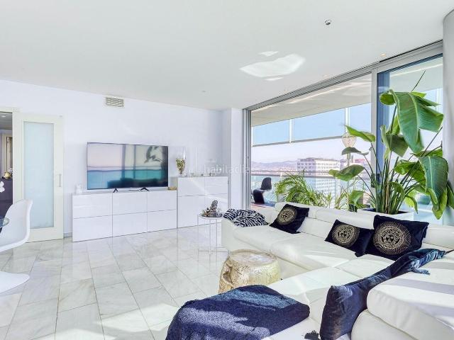 Piso en venta en Barcelona, Diagonal Mar i el Front Marítim del Poblenou. Magnifico piso en primera línea de mar. Pisos.