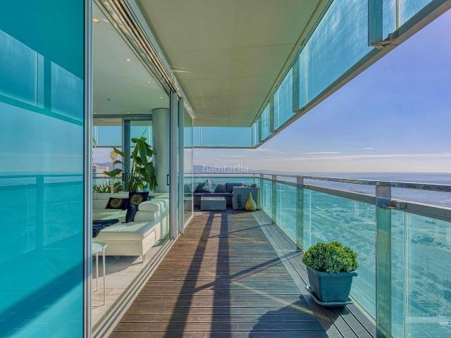 Piso en venta en Barcelona, Diagonal Mar i el Front Marítim del Poblenou. primera linea del mar. Pisos.