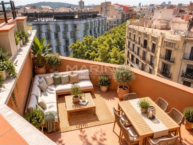Piso en venta en Barcelona, Dreta de l´Eixample. Ático con terraza y vistas panorámicas junto a Rambla de Catalunya. Pisos.
