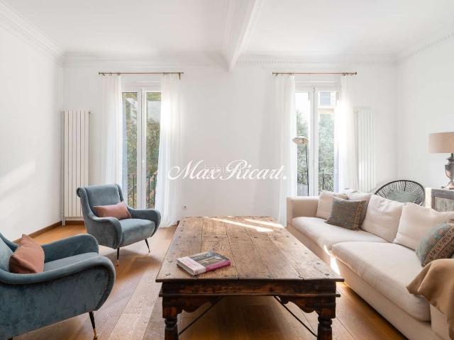 Piso en venta en Barcelona, Dreta de l´Eixample. Precioso piso ubicado en la calle París 170m. Pisos.
