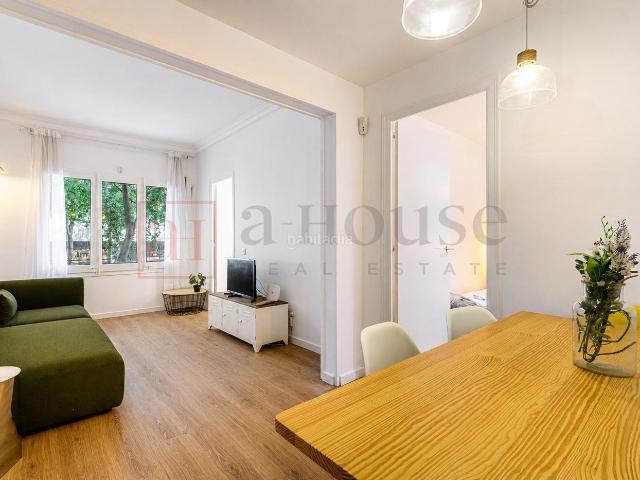 Piso en venta en Barcelona, El Camp d´en Grassot i Gràcia Nova. ESPECTACULAR PISO REFORMADO EN EL CAMP DEN GRASSOT I GRÀCIA NOVA. Pisos.