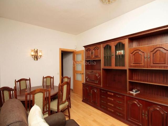 Piso en venta en Barcelona, El Camp de l´Arpa del Clot. Degà Bahí Rogent. Pisos.