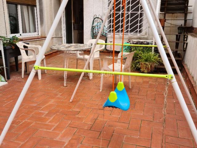 Piso en venta en Barcelona, El Camp de l´Arpa del Clot. OPORTUNIDAD DE INVERSIÓN. Pisos.