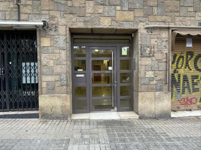 Piso en venta en Barcelona, El Camp de l´Arpa del Clot. Piso con 3 habitaciónes exterior. Pisos.