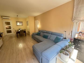 Piso en venta en Barcelona, El Camp de l´Arpa del Clot. Piso en venta en El Camp de l'Arpa del Clot. Pisos.