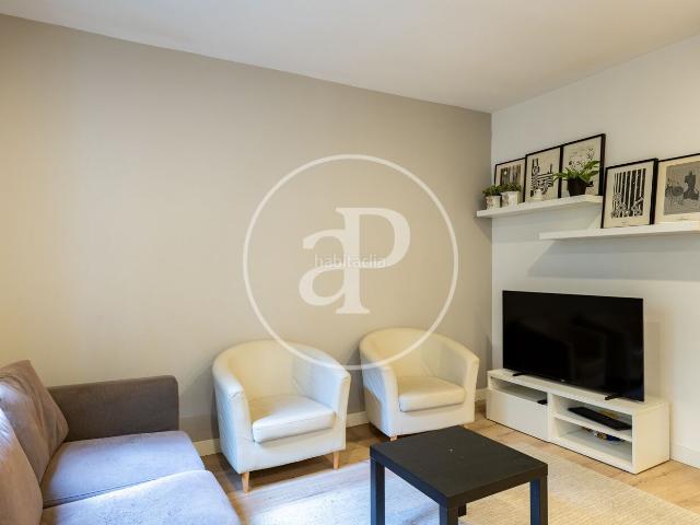 Piso en venta en Barcelona, El Camp de l´Arpa del Clot. Piso en venta en la Sagrada Familia. Pisos.