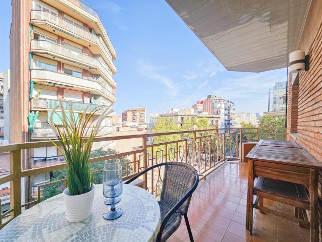 Piso en venta en Barcelona, El Camp de l´Arpa del Clot. Pisos.