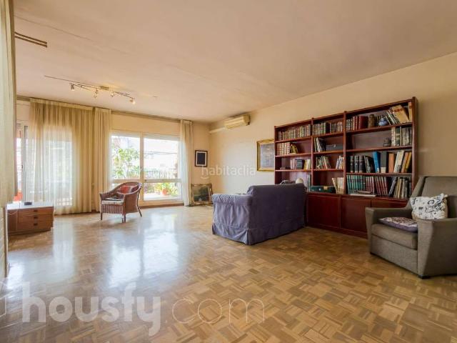 Piso en venta en Barcelona, El Camp de l´Arpa del Clot. Pisos.
