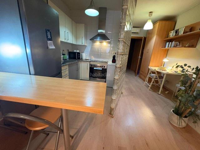 Piso en venta en Barcelona, El Camp de l´Arpa del Clot. PLANTA BAJA REFORMADA EN AVENIDA MERIDIANA LISTA PARA ENTRAR A VIVIR. Pisos.