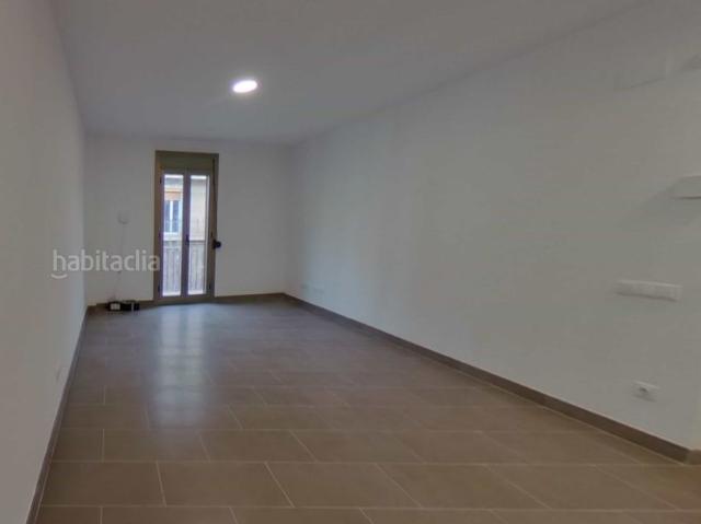 Piso en venta en Barcelona, El Camp de l´Arpa del Clot. Solvia Inmobiliaria Piso Barcelona. Pisos.