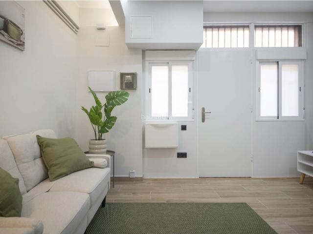 Piso en venta en Barcelona, El Coll. Maravilloso estudio en venta!. Pisos.