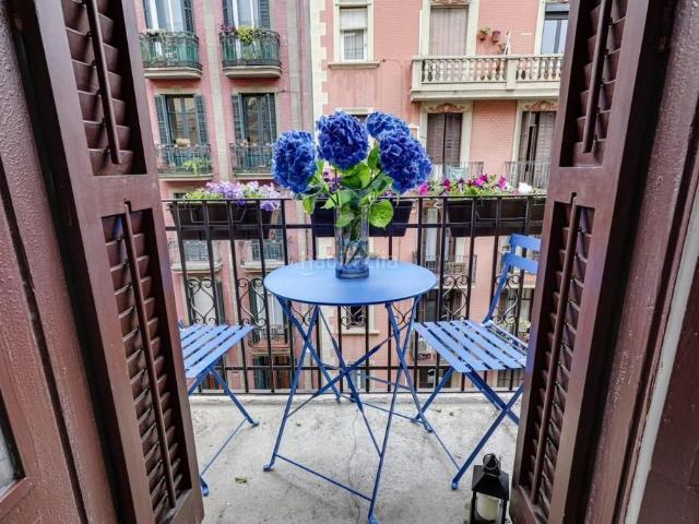 Piso en venta en Barcelona, El Poble Sec Parc de Montjuïc. PISO EN VENTA PARALLEL VILA I VILÀ. Pisos.