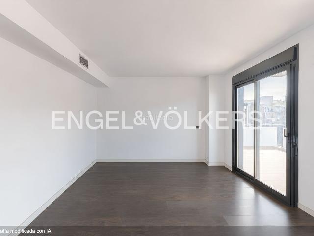 Piso en venta en Barcelona, Font de la Guatlla. Exclusivo piso en Gran Via de les Corts Catalanes con vistas abiertas a Montjuïc. Pisos.